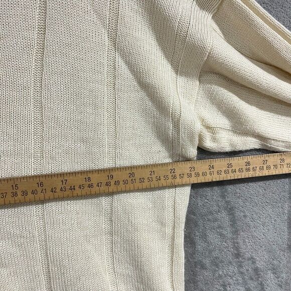 Vintage Ivory V Neck Knit Sweater Grandpacore Minimalist Old Money Sz M/L - Picture 7 of 8